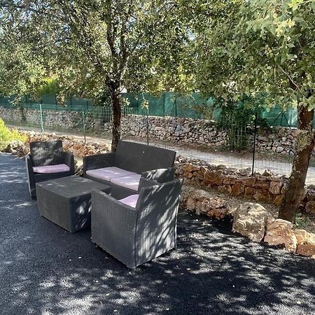 Logement Tout Confort Au Calme Entre Saint Tropez Et Les Gorges Du Verdon Льо Тороне Екстериор снимка