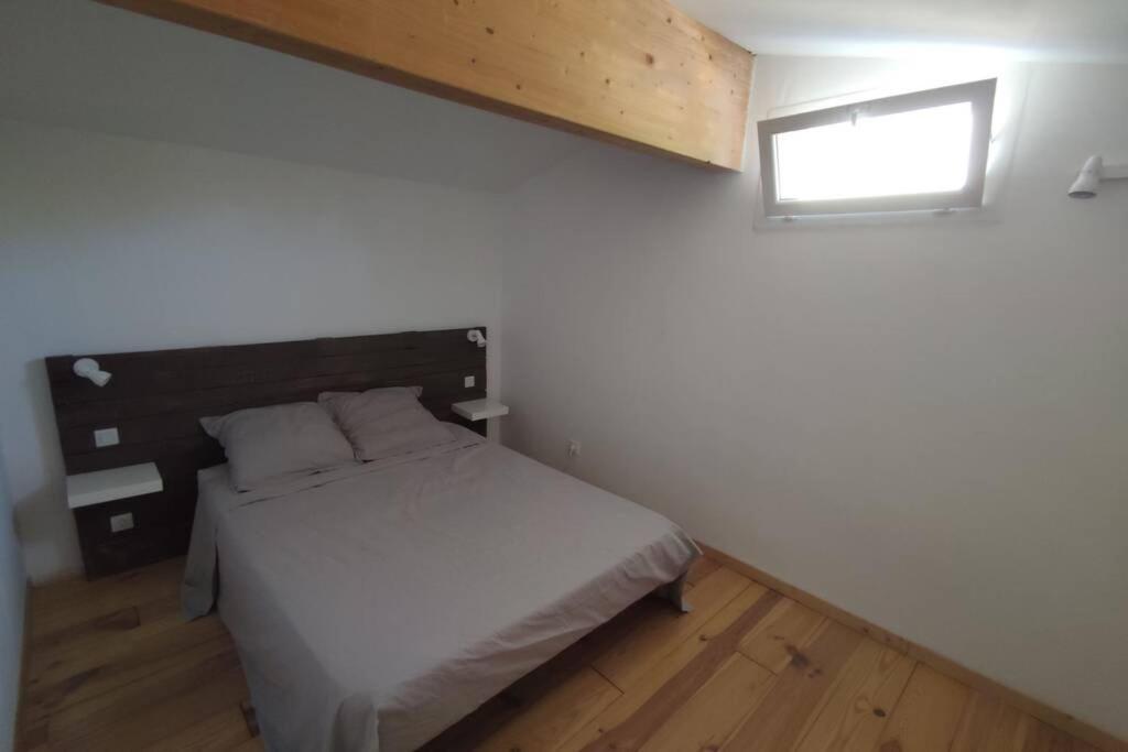 Logement Tout Confort Au Calme Entre Saint Tropez Et Les Gorges Du Verdon Льо Тороне Екстериор снимка