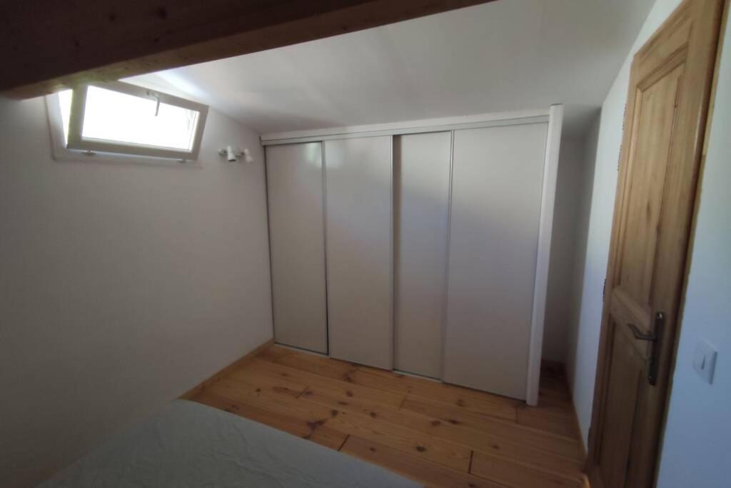 Logement Tout Confort Au Calme Entre Saint Tropez Et Les Gorges Du Verdon Льо Тороне Екстериор снимка