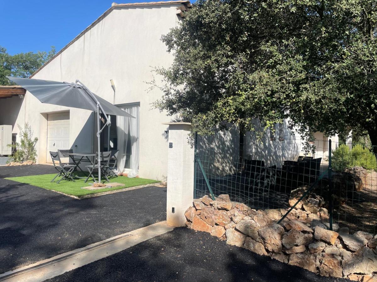 Logement Tout Confort Au Calme Entre Saint Tropez Et Les Gorges Du Verdon Льо Тороне Екстериор снимка