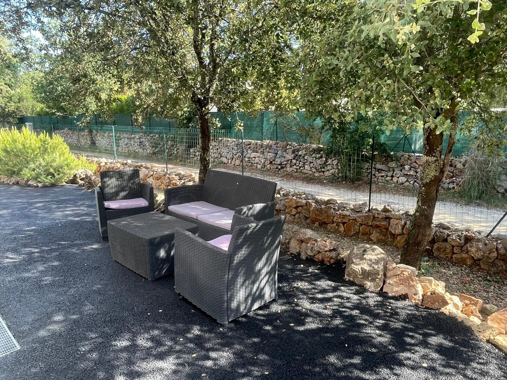 Logement Tout Confort Au Calme Entre Saint Tropez Et Les Gorges Du Verdon Льо Тороне Екстериор снимка